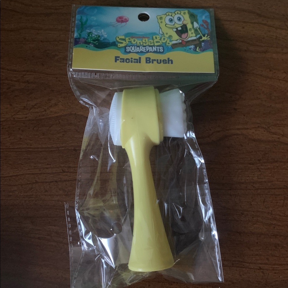 It’s bundle time! NWOT SpongeBob SquarePants Yellow 3pc Bath Set - Picture 4 of 5
